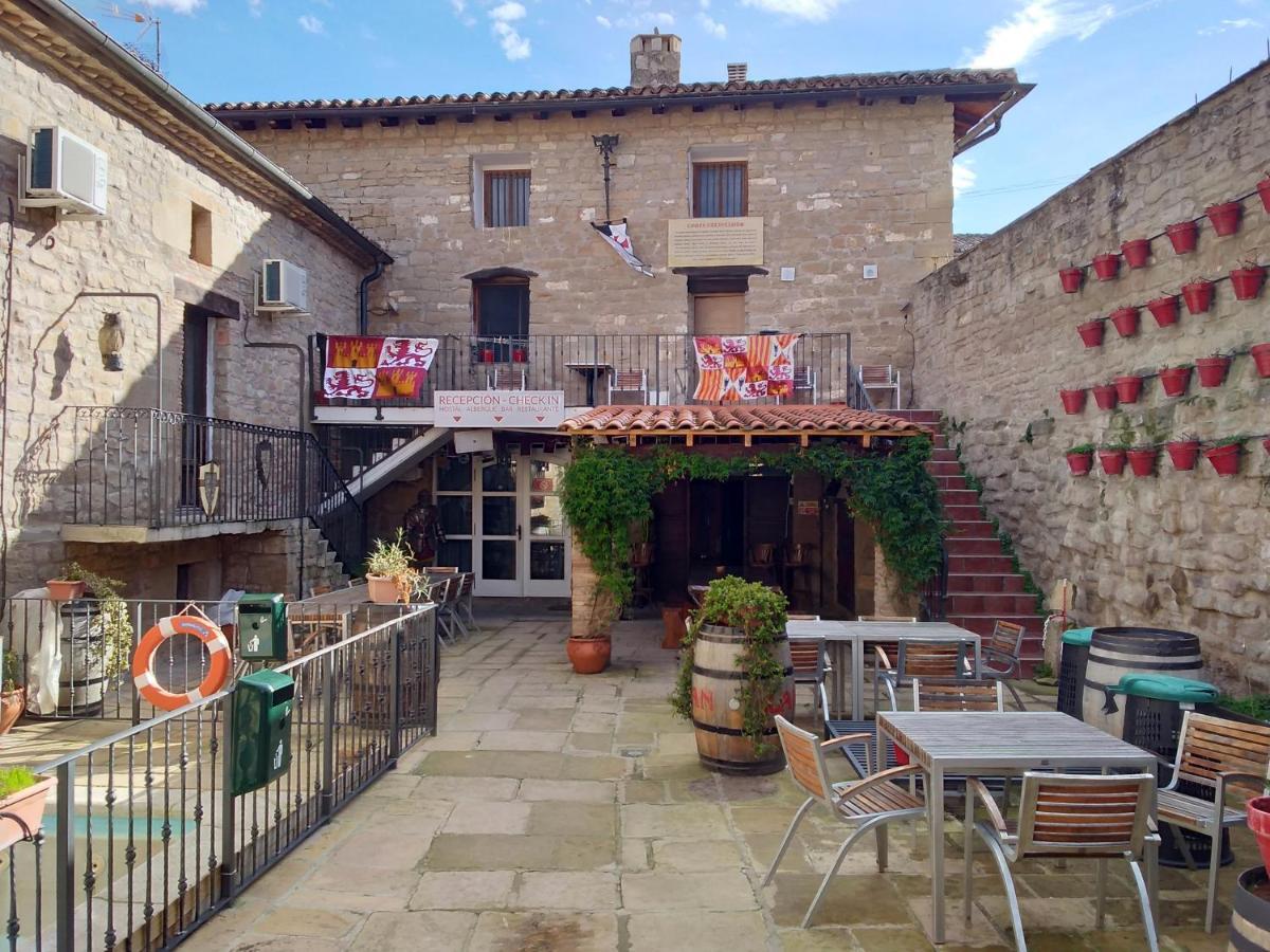 La Pata De Oca Hostal Rural Y Albergue Torres del Rio Exterior photo